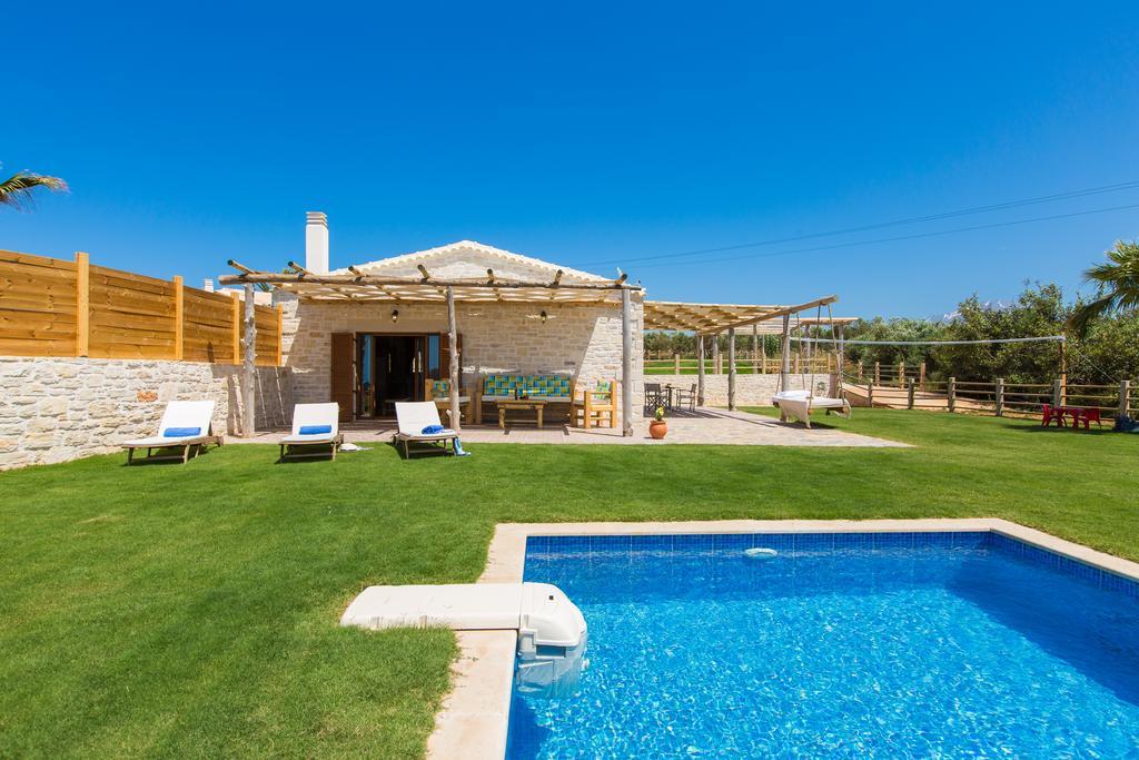 Chainteris Villas, Vast Views, By Thinkvilla Prínos Exteriér fotografie