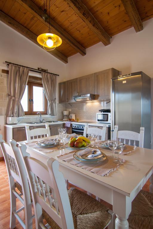 Chainteris Villas, Vast Views, By Thinkvilla Prínos Exteriér fotografie